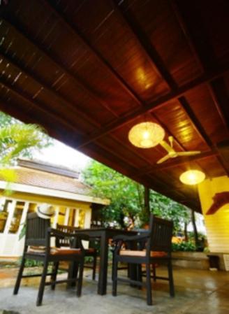 Smile House Guesthouse チエンマイ エクステリア 写真