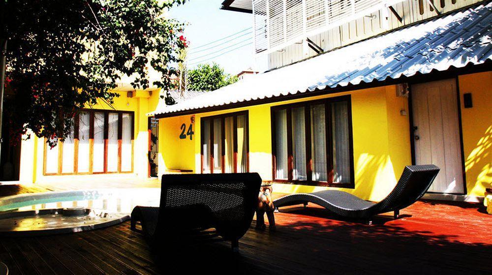 Smile House Guesthouse チエンマイ エクステリア 写真